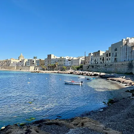 Tre Gemme Center * Trapani